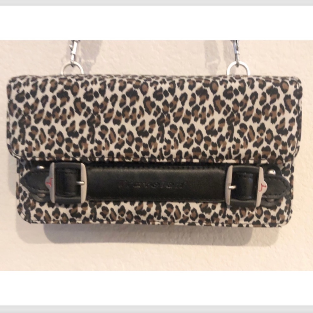 NWOT animal print Travelon crossbody bag